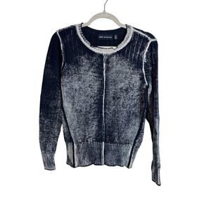 525 America Women's Sweater Navy White distressed look size M